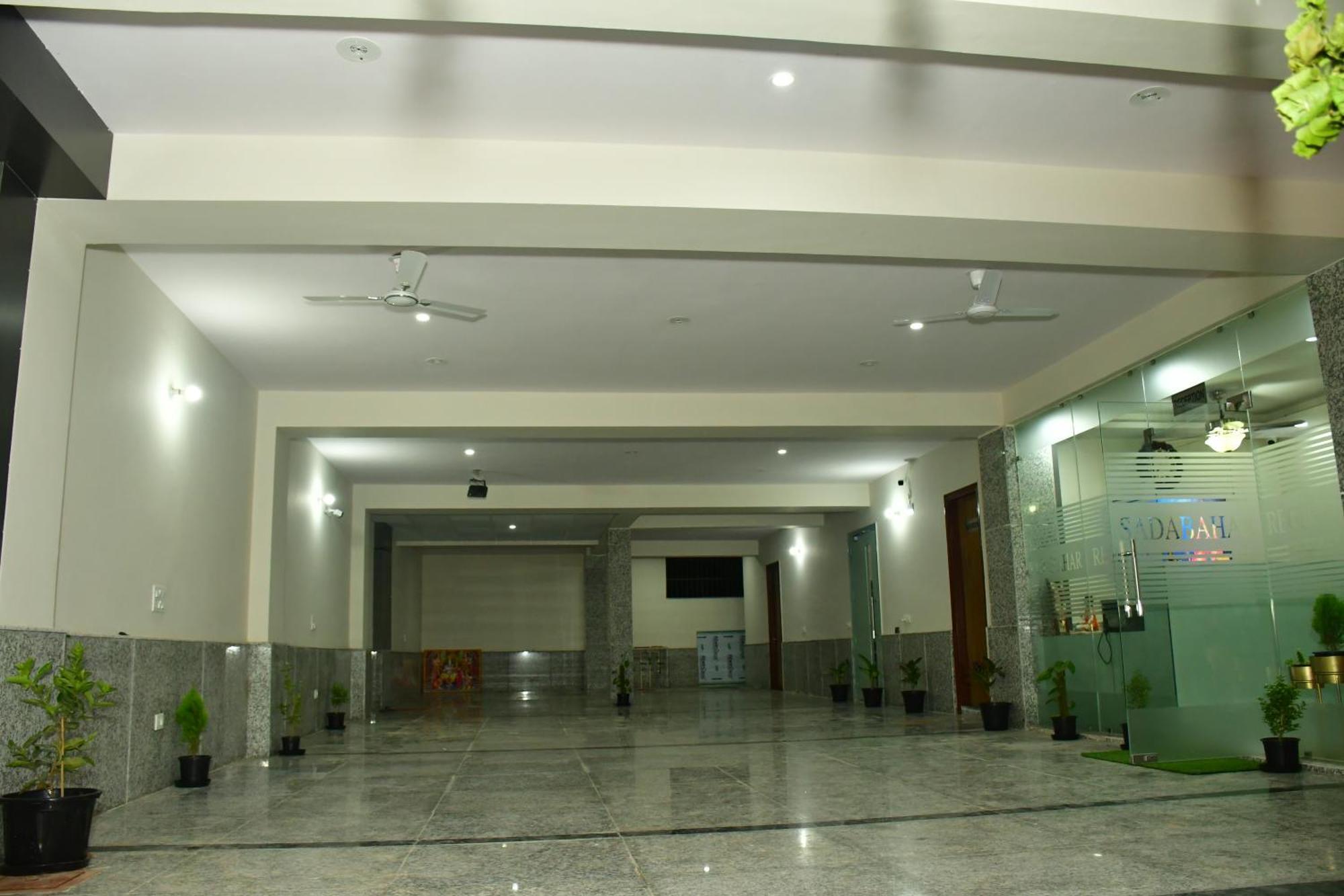 Sadabahar Regency Hotel Bahora Exterior photo